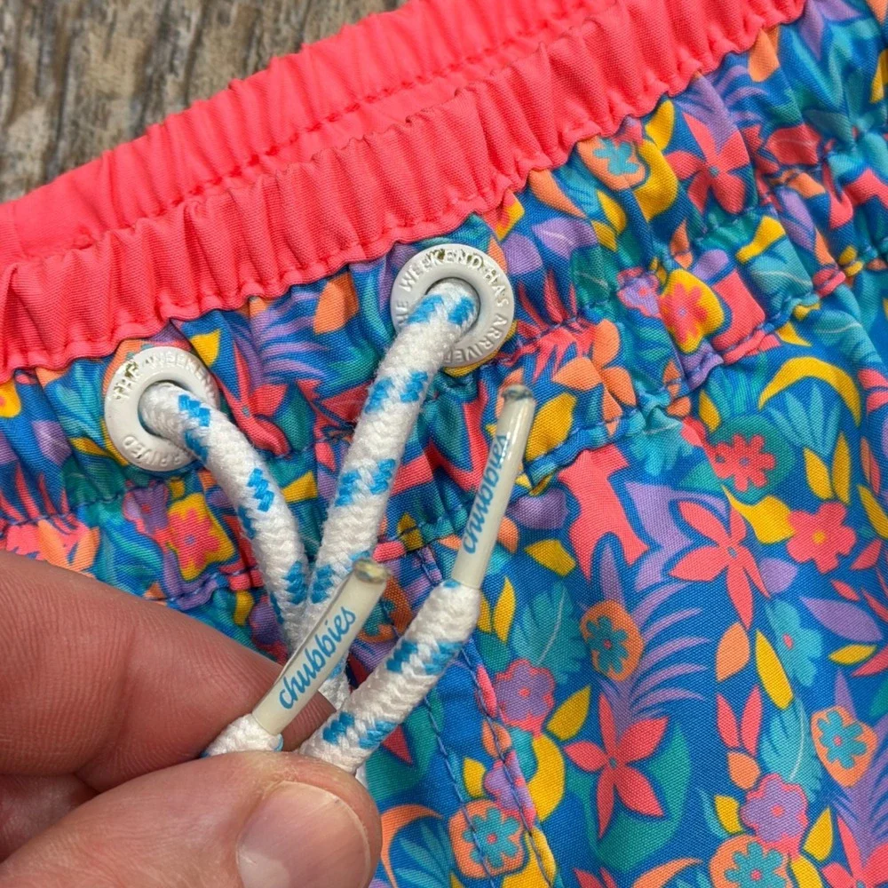 Chubbies Swim Trunks Mens XL Multicolor Floral 7 Inch Inseam Compression Liner